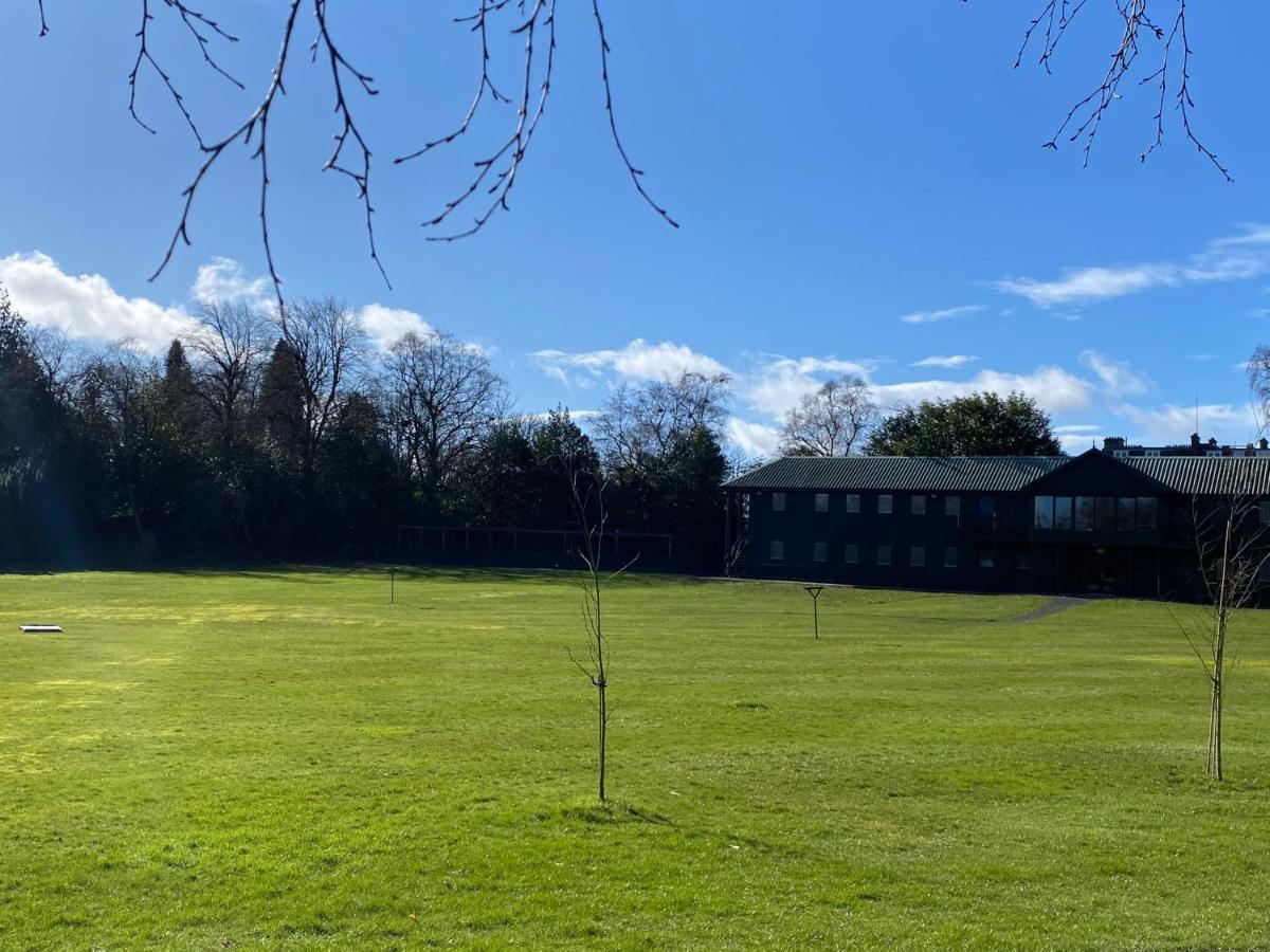 Gleneagles Luxury Apartment Auchterarder Bagian luar foto