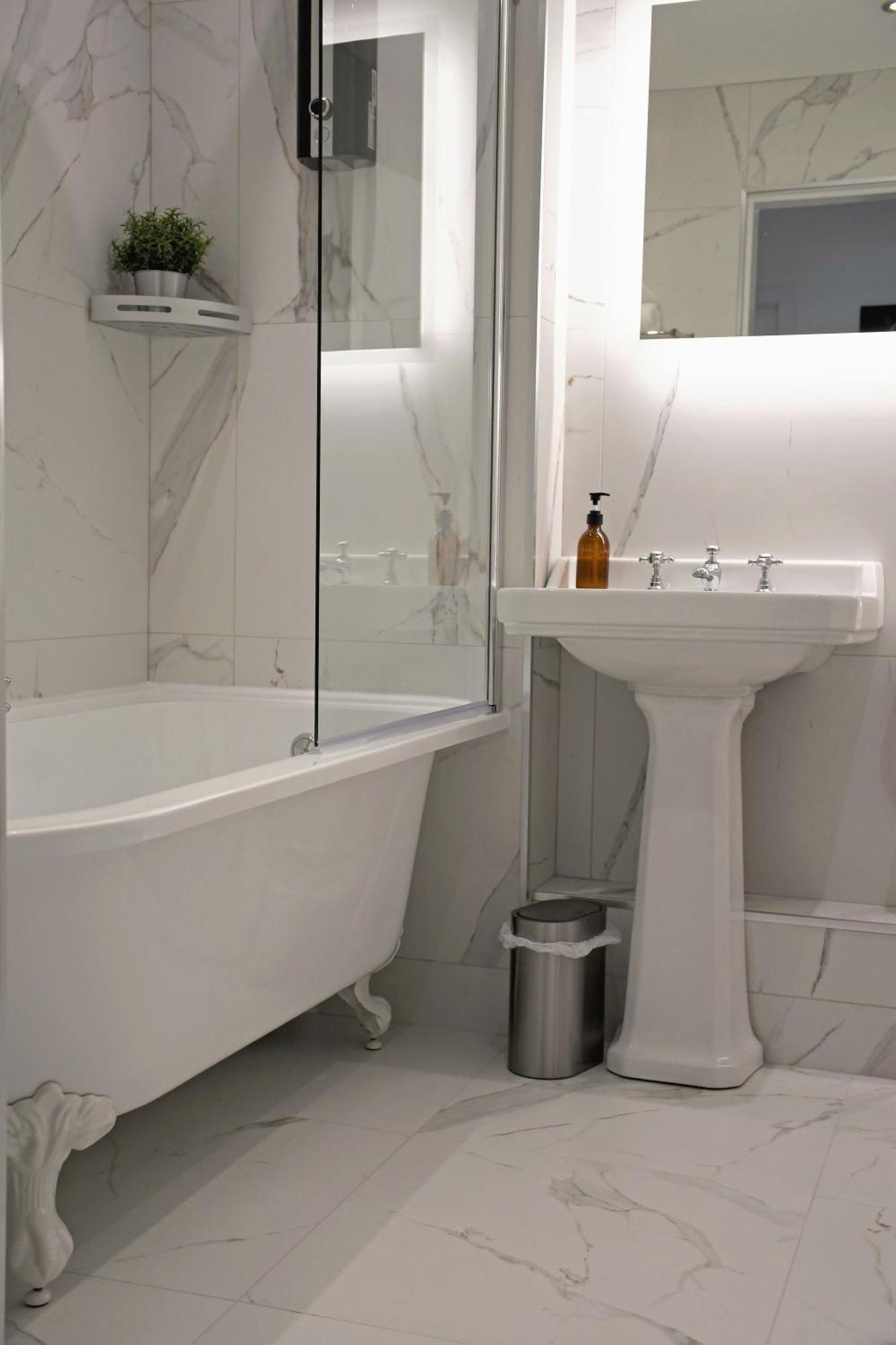 Gleneagles Luxury Apartment Auchterarder Bagian luar foto